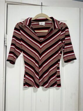 Byer California Striped V-Neck Collared Knit Top - Red Black Tan Cream